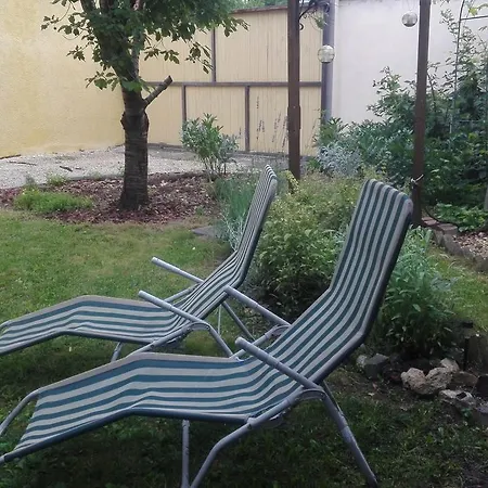 Alfoeldi Vendeghaz * Hódmezővásárhely
